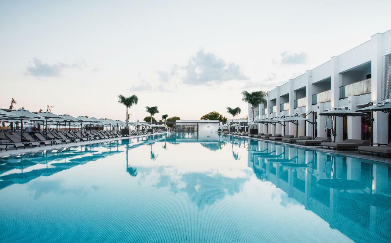 Paloma Finesse Side Hotel Luaran gambar