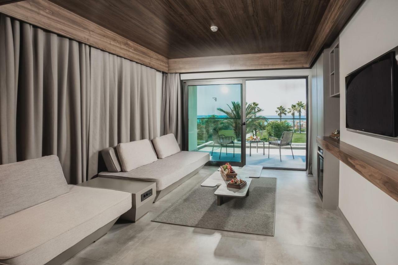 Paloma Finesse Side Hotel Luaran gambar