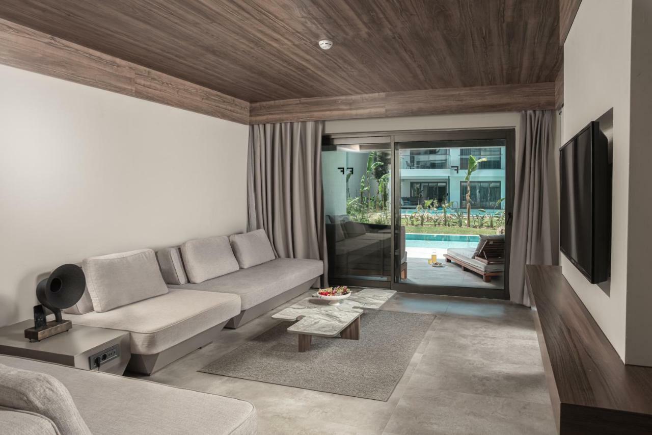 Paloma Finesse Side Hotel Luaran gambar